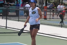 Vận động viên mang bầu truyền cảm hứng tại giải đấu pickleball ở Mỹ