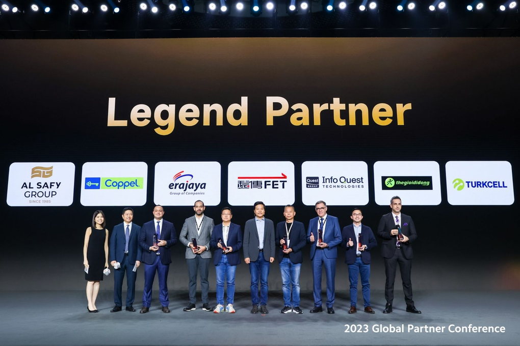 Thế Giới Di Động đạt giải đối tác bền vững Legend Partner của Xiaomi - 1 Thế Giới Di Động đạt giải đối tác bền vững Legend Partner của Xiaomi - 1