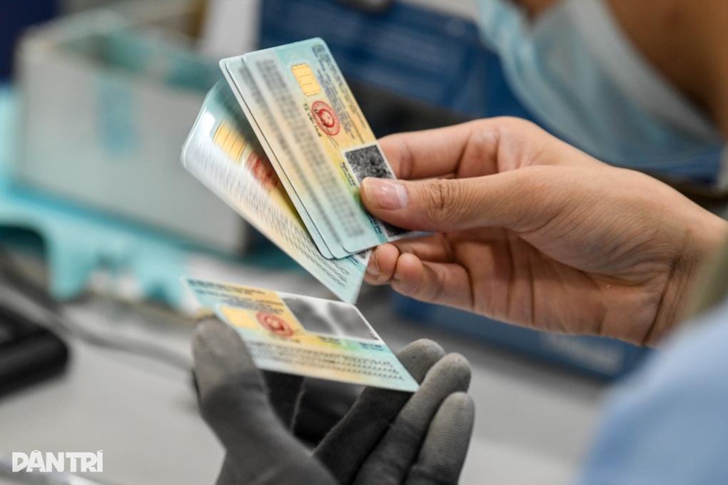 Bộ Công an đề xuất bỏ vân tay, quê quán trên căn cước công dân gắn chip - 1 Bộ Công an đề xuất bỏ vân tay, quê quán trên căn cước công dân gắn chip - 1
