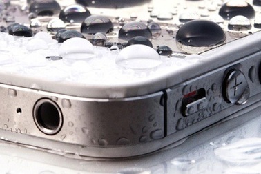 iPhone bị vào nước khắc phục thế nào?