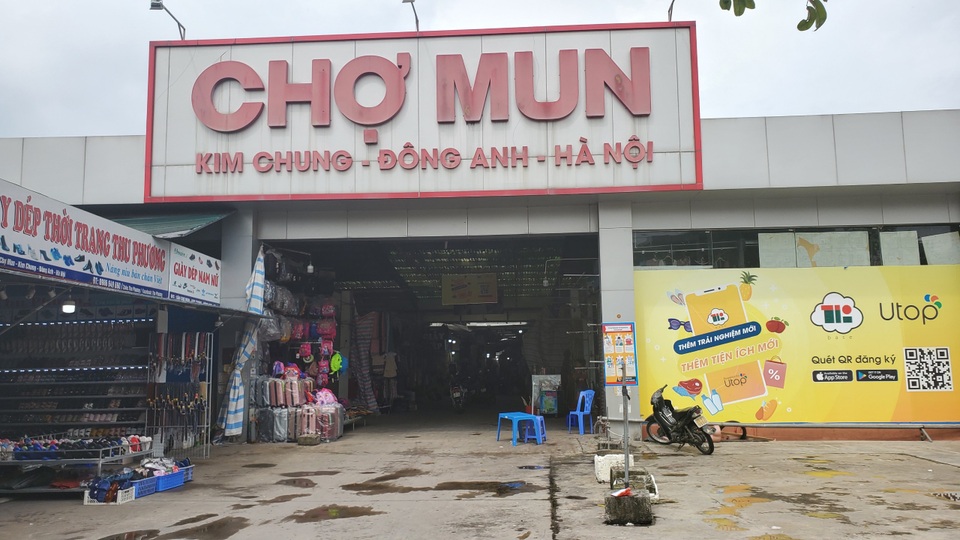 Dịch Covid-19: Công nhân giảm việc, tiểu thương ở chợ ế theo - 2 Dịch Covid-19: Công nhân giảm việc, tiểu thương ở chợ ế theo - 2