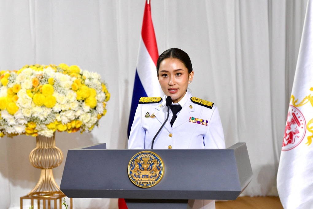 Tân Thủ tướng Thái Lan nêu ưu tiên chính sách trong cuộc họp báo đầu tiên - 1 Tân Thủ tướng Thái Lan nêu ưu tiên chính sách trong cuộc họp báo đầu tiên - 1