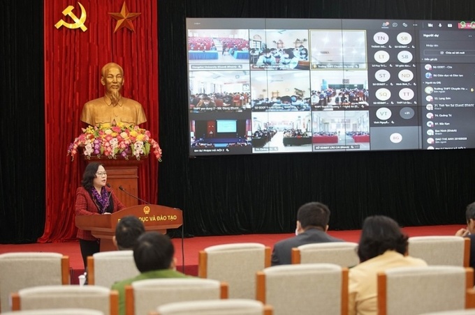 Hội nghị trực tuyến “Tuyên truyền, giáo dục pháp luật về an toàn giao thông và hướng dẫn kỹ năng lái xe mô tô, xe gắn máy an toàn cho học sinh, sinh viên”.