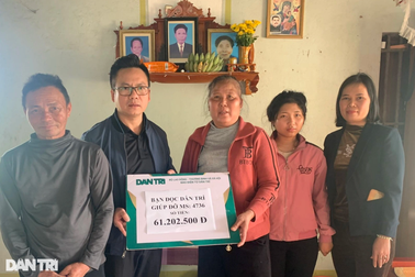 Hơn 60 triệu đồng đến với gia đình nữ sinh lớp 9 có mẹ bị u não