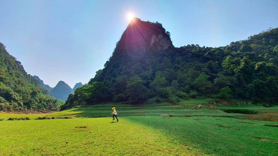 Dân phượt phát sốt với thung lũng tuyệt tình cốc đẹp quên lối về ở Cao Bằng - 10 Dân phượt phát sốt với thung lũng tuyệt tình cốc đẹp quên lối về ở Cao Bằng - 10