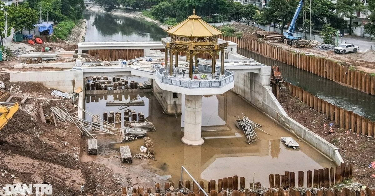 Hà Nội đang làm gì để "hồi sinh những dòng sông chết”?