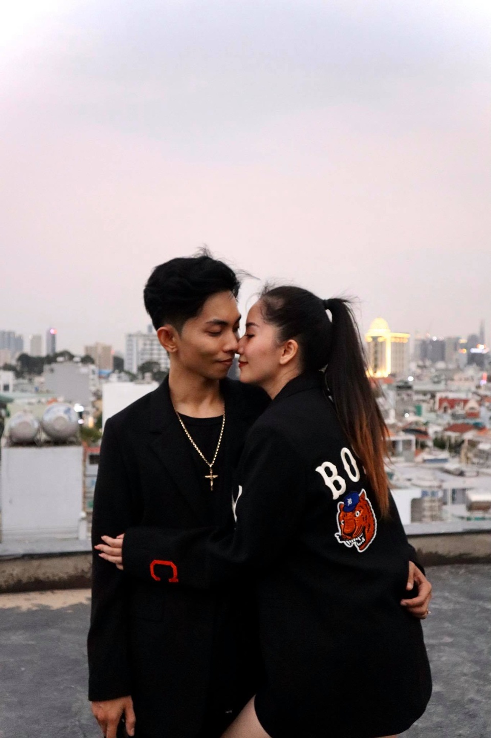 Sau màn nhảy Hạ cánh nơi anh, vợ chồng Khánh Thi - Phan Hiển lại gây “sốt” - 3