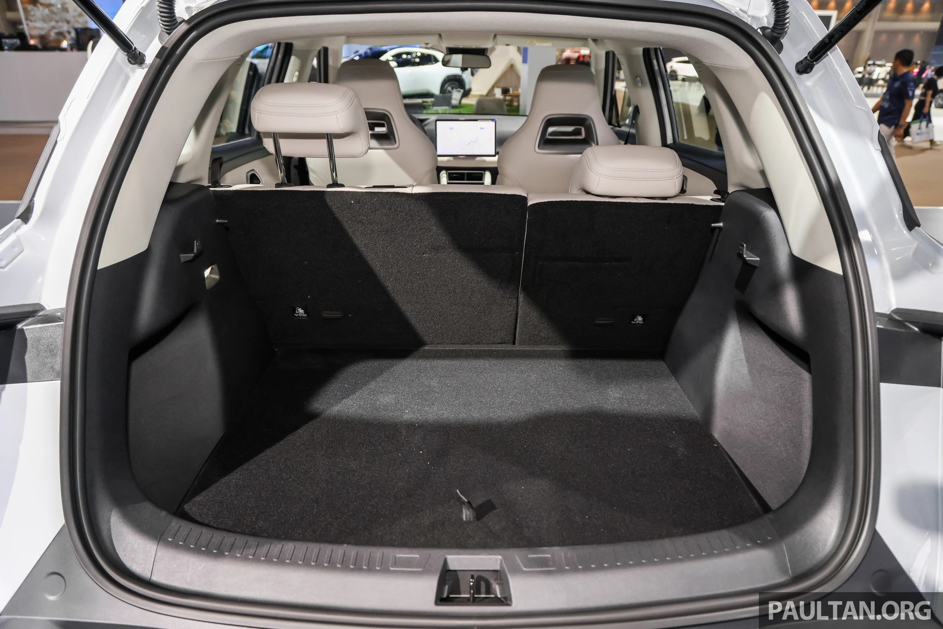 SUV điện nhỏ nhất của BYD lộ diện tại Đông Nam Á, dáng như Fortuner thu gọn - 11 SUV điện nhỏ nhất của BYD lộ diện tại Đông Nam Á, dáng như Fortuner thu gọn - 11