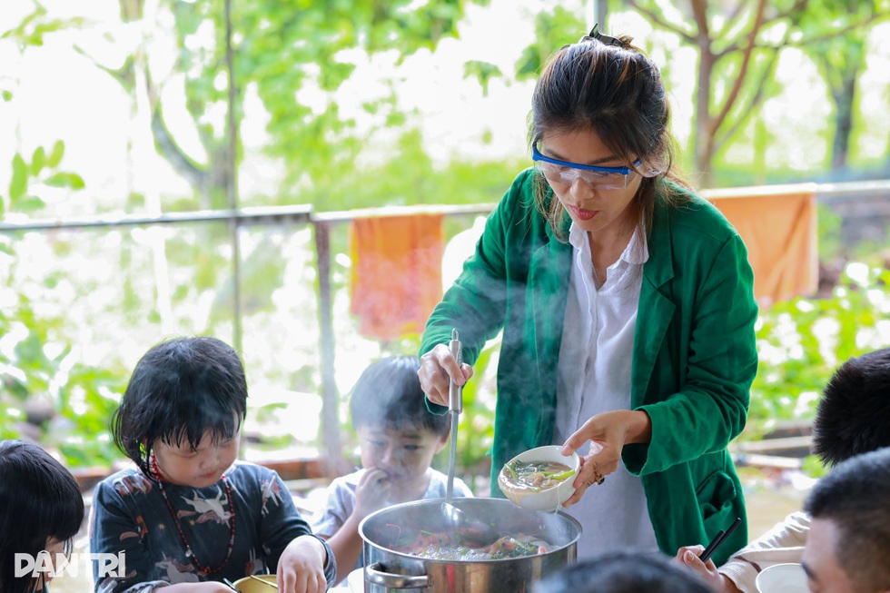 Hoa hậu 6 con Oanh Yến: Vượt cú sốc tinh thần, an yên tại nông trại 10ha - 6 Hoa hậu 6 con Oanh Yến: Vượt cú sốc tinh thần, an yên tại nông trại 10ha - 6