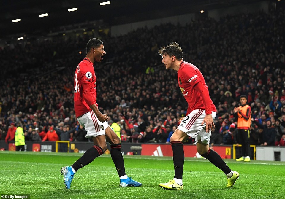 Man Utd 2-2 Aston Villa: Nối dài sự thất vọng - 3 Man Utd 2-2 Aston Villa: Nối dài sự thất vọng - 3