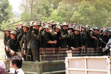 Công an, quân đội điều lực lượng cứu hàng chục ha rừng đang bốc cháy