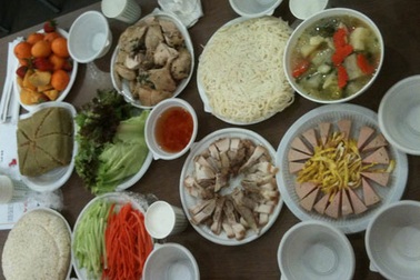 Bữa cơm chiều cuối năm