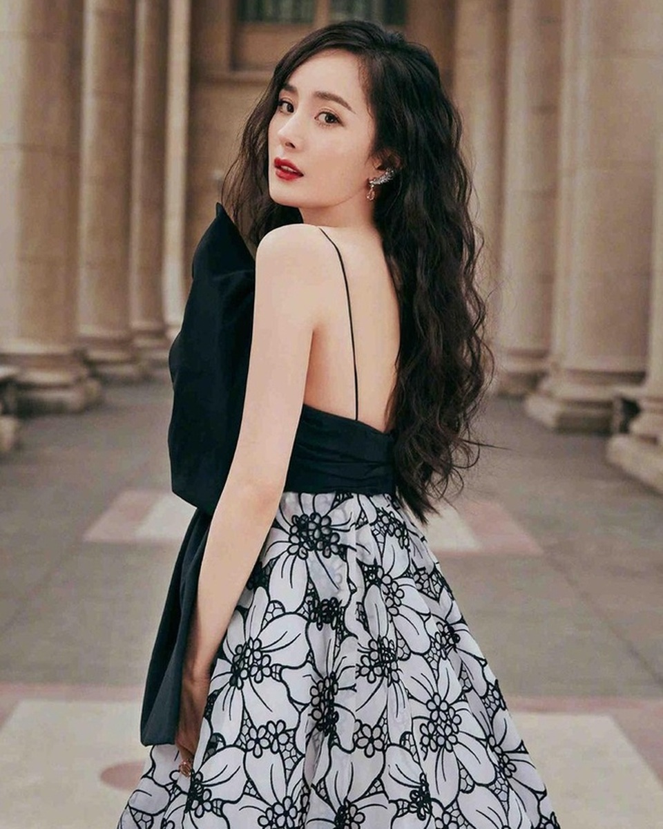 Lý do Dương Mịch quyết hò hẹn bí mật với phi công trẻ - 6 Lý do Dương Mịch quyết hò hẹn bí mật với phi công trẻ - 6
