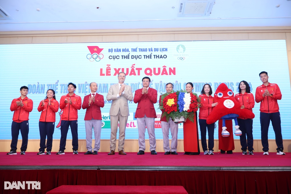 Mức thưởng huy chương của VĐV Việt Nam so với quốc tế ở Olympic Paris - 1 Mức thưởng huy chương của VĐV Việt Nam so với quốc tế ở Olympic Paris - 1