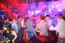 Hà Nội cho phép quán bar, karaoke, vũ trường hoạt động trở lại