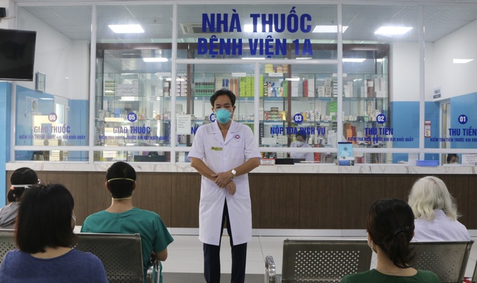 Bệnh viện 1A ra quân tiêm vaccine phòng Covid-19 - Ảnh 1.