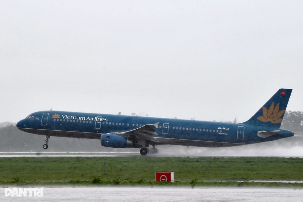 Vietnam Airlines được gia hạn thời gian cơ cấu nợ đến hết năm 2027 - 1 Vietnam Airlines được gia hạn thời gian cơ cấu nợ đến hết năm 2027 - 1