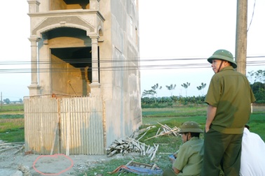 Ngã từ tầng 3, một phụ xây tử nạn