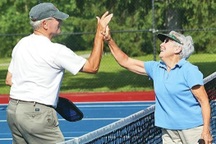 Những chấn thương phổ biến khi chơi pickleball: Điều bạn cần nắm rõ