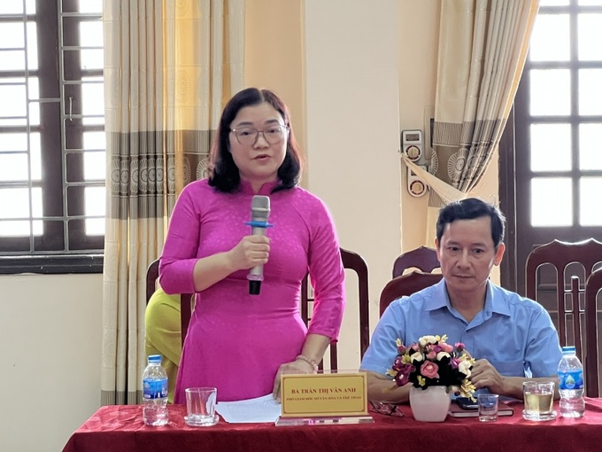 Đại biểu Hội LHPN Hà Nội tham luận
