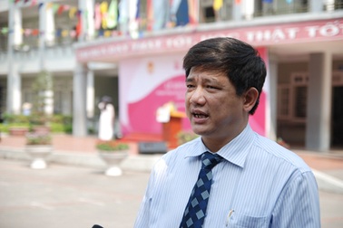 Hà Nội: Tuyển sinh đầu cấp qua mạng để tránh tình trạng "đạp đổ" cổng trường