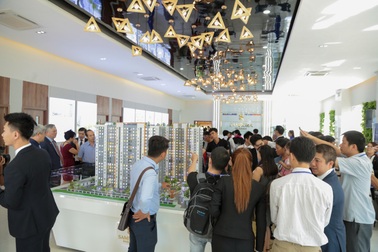 Giấc mơ “an cư” của người trẻ, bao giờ thành hiện thực?