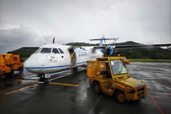 10 sân bay trong vùng ảnh hưởng bão Kalmaegi