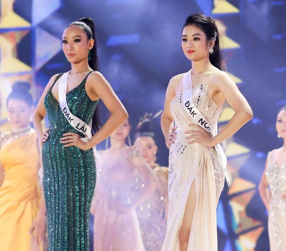 Chung kết không tìm được Hoa khôi Du lịch: Tỉnh Đắk Nông lên tiếng - 2 Chung kết không tìm được Hoa khôi Du lịch: Tỉnh Đắk Nông lên tiếng - 2