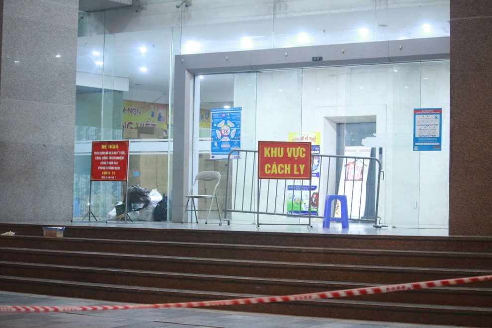 Hà Nội phong tỏa mềm chung cư Hemisco vì có ca dương tính SARS-CoV-2 - 3 Hà Nội phong tỏa mềm chung cư Hemisco vì có ca dương tính SARS-CoV-2 - 3