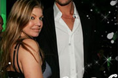 Fergie và Josh Duhamel đính hôn