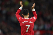 Nhiều ngôi sao có thể khoác áo số 7 của Ronaldo tại Man Utd