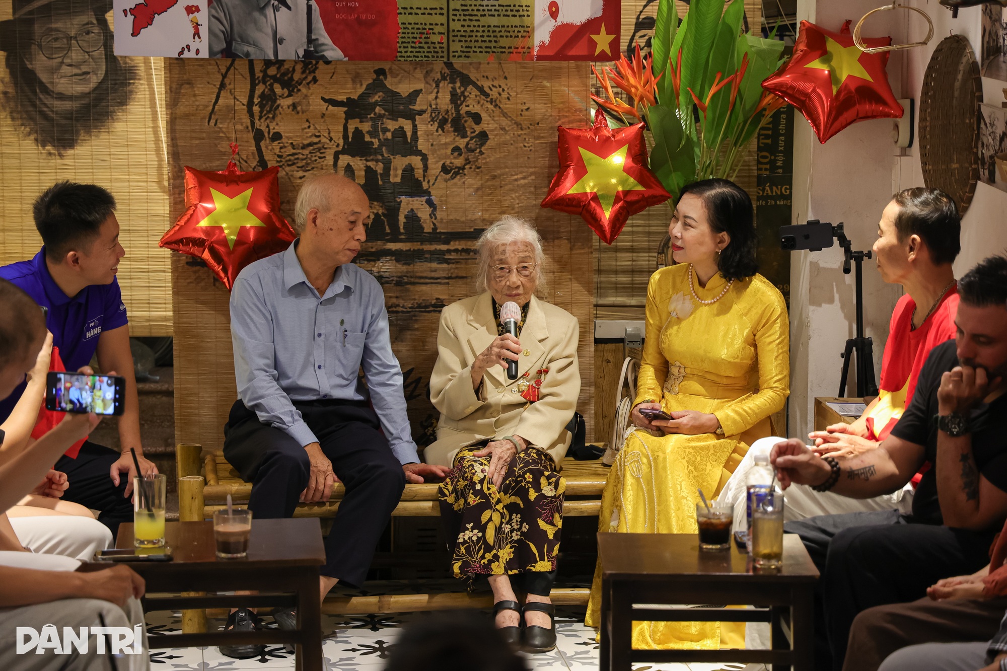Chuyện về ngôi nhà đặc biệt từng bí mật đón Bác Hồ về ở trước 2/9/1945 - 1 Chuyện về ngôi nhà đặc biệt từng bí mật đón Bác Hồ về ở trước 2/9/1945 - 1