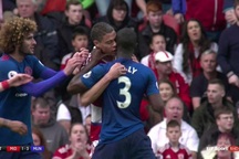 Cầu thủ Middlesbrough bị nghi có ý định cắn Eric Bailly