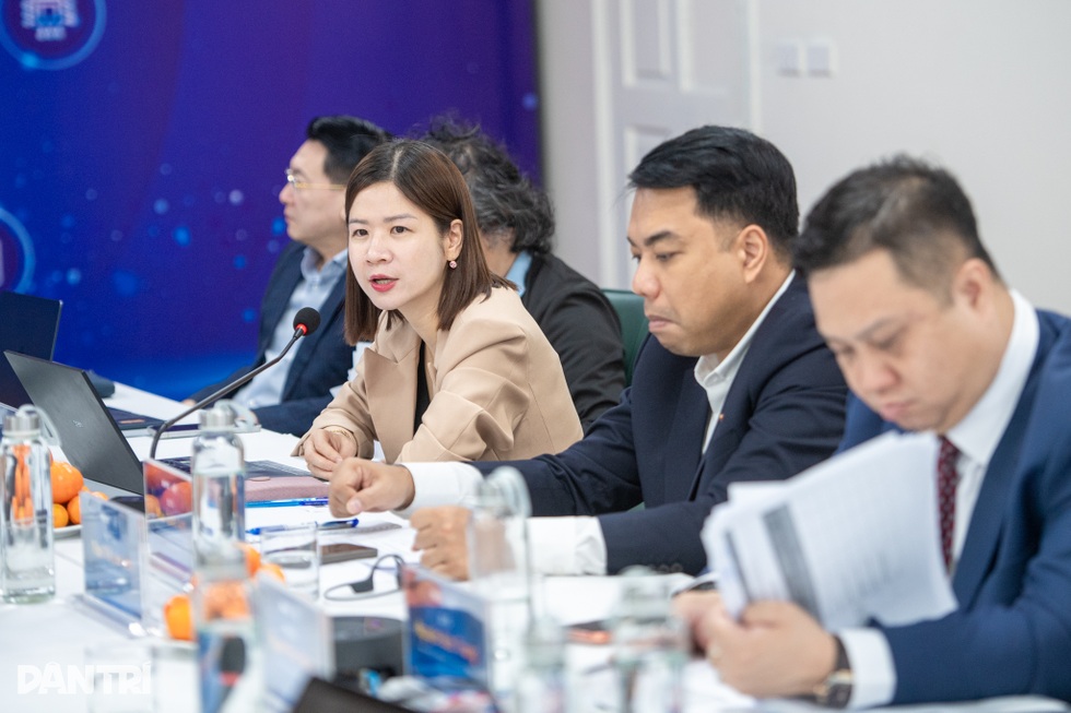 ベトナムESGアワード2025評価委員会が重要な内容を議論するために会合 - 5 Hội đồng Thẩm định Vietnam ESG Awards 2025 họp bàn các nội dung quan trọng - 5