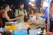 Ai xứng đáng tổ nghề đầu bếp Việt?