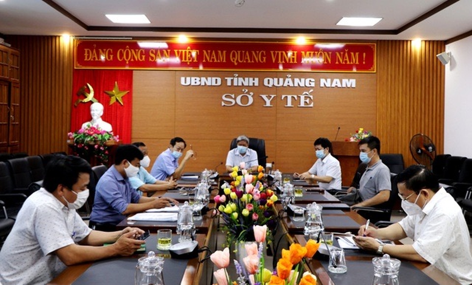 Hơn 20 ngày của Thứ trưởng Nguyễn Trường Sơn ở tâm dịch Covid-19 Đà Nẵng - 9 Hơn 20 ngày của Thứ trưởng Nguyễn Trường Sơn ở tâm dịch Covid-19 Đà Nẵng - 9