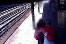 Mỹ bắt nghi phạm đẩy người phụ nữ xuống đường ray tàu điện ngầm