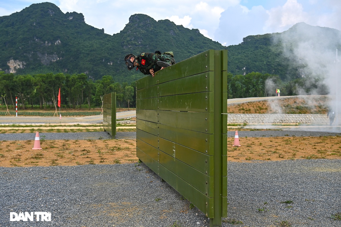 Army Games: Việt Nam toàn thắng chặng 2 tiếp sức nội dung thi Vùng tai nạn - 4 Army Games: Việt Nam toàn thắng chặng 2 tiếp sức nội dung thi Vùng tai nạn - 4