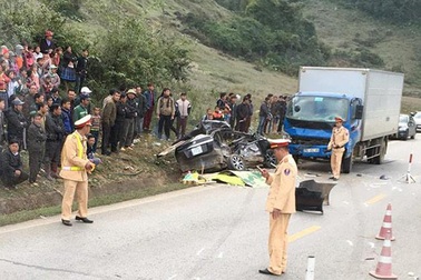 Vụ tai nạn 4 người tử vong ở Sơn La: Lái xe ô tô con có nồng độ cồn