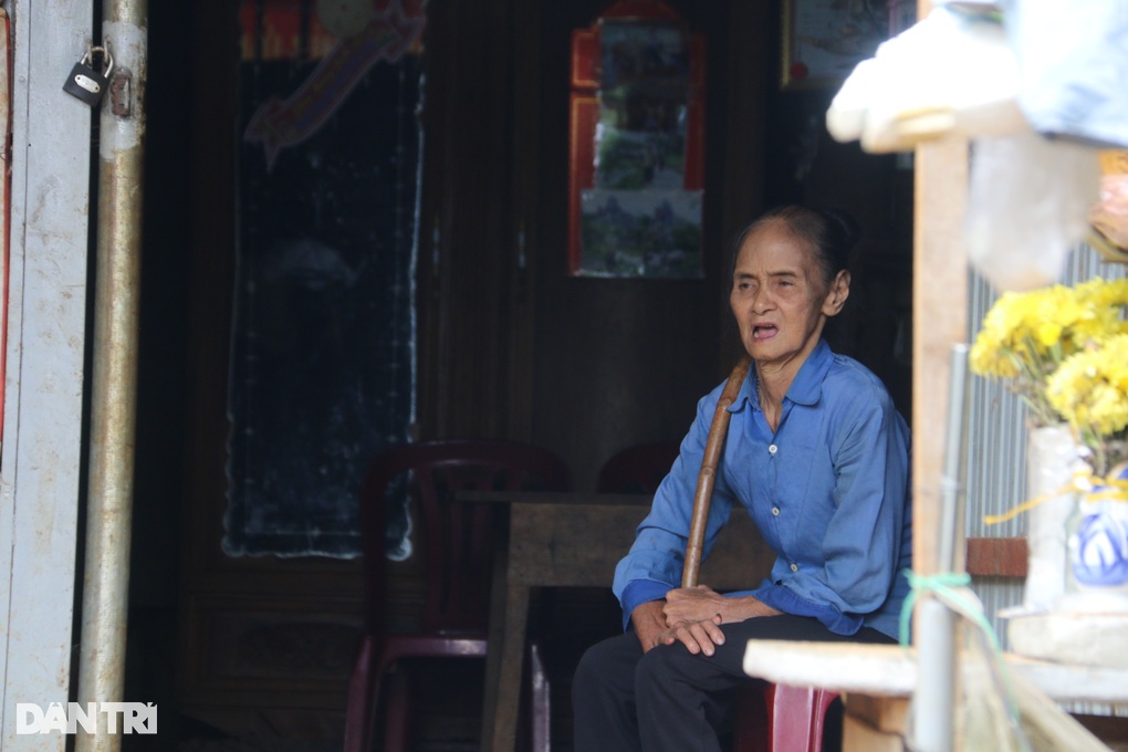 Ước nguyện của người thương binh nuôi cháu mồ côi suy thận giai đoạn cuối - 11 Ước nguyện của người thương binh nuôi cháu mồ côi suy thận giai đoạn cuối - 11
