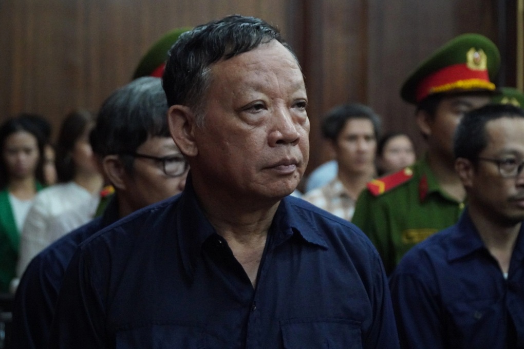 Đang trốn truy nã, bà Nguyễn Thị Thanh Nhàn tiếp tục bị phạt thêm 24 năm tù - 2 Đang trốn truy nã, bà Nguyễn Thị Thanh Nhàn tiếp tục bị phạt thêm 24 năm tù - 2