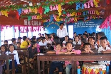 Nỗi niềm người Việt xa quê trên Biển Hồ Campuchia