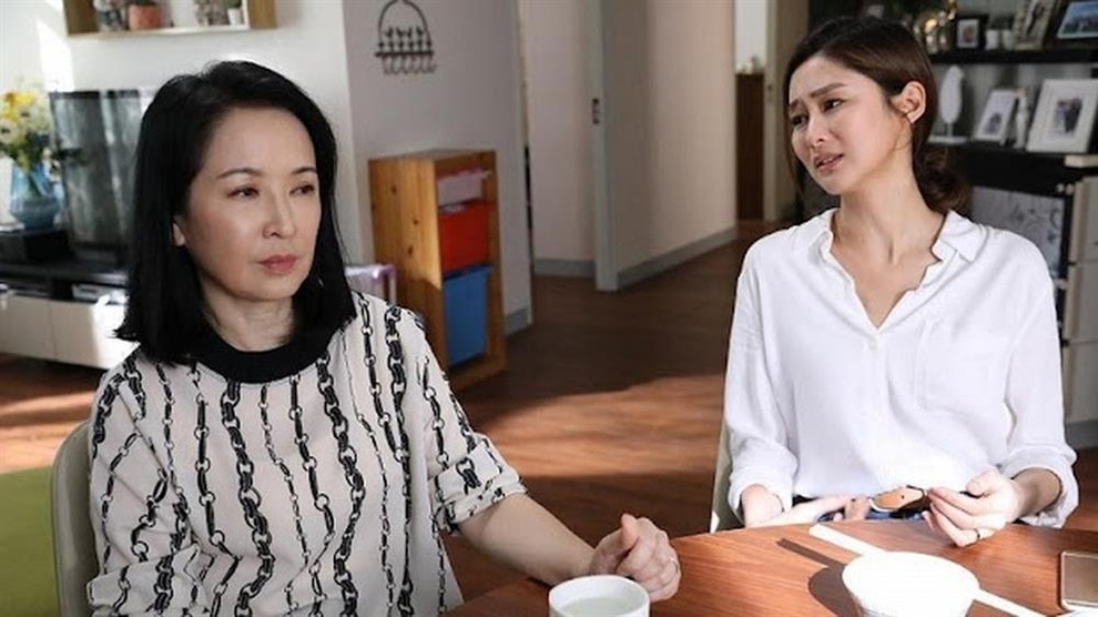 Vừa dọn về nhà mới, tôi sững sờ khi biết có một người đến sống chung - 1 Vừa dọn về nhà mới, tôi sững sờ khi biết có một người đến sống chung - 1