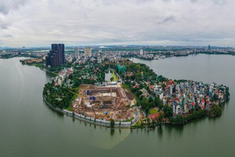 Toàn cảnh đại công trường xây nhà hát Opera Hà Nội bên hồ Tây