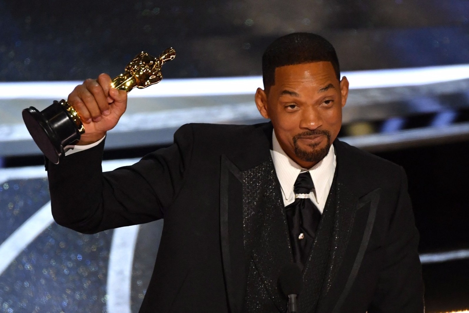 Sự nghiệp của Will Smith vẫn chưa hoàn toàn lụi tàn tại Hollywood