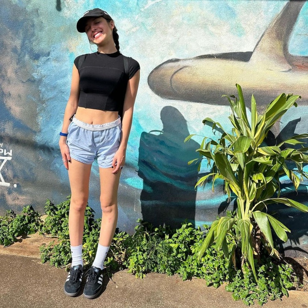 Nội y nam giới đang trở thành món đồ yêu thích của phụ nữ - 3