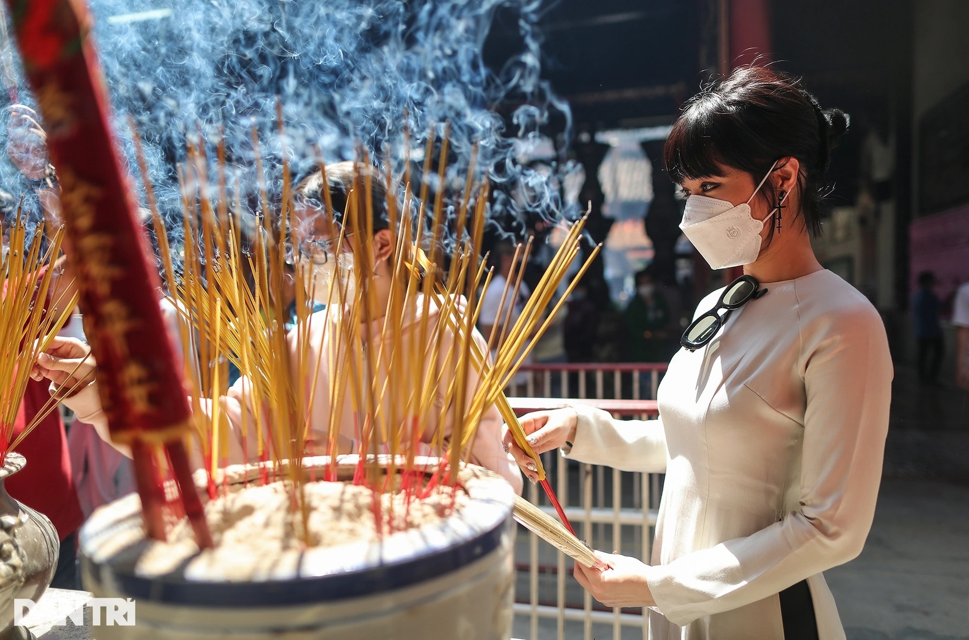 Ngắm vẻ đẹp cổ kính ngôi chùa hơn 250 tuổi của người Hoa tại TPHCM - 6