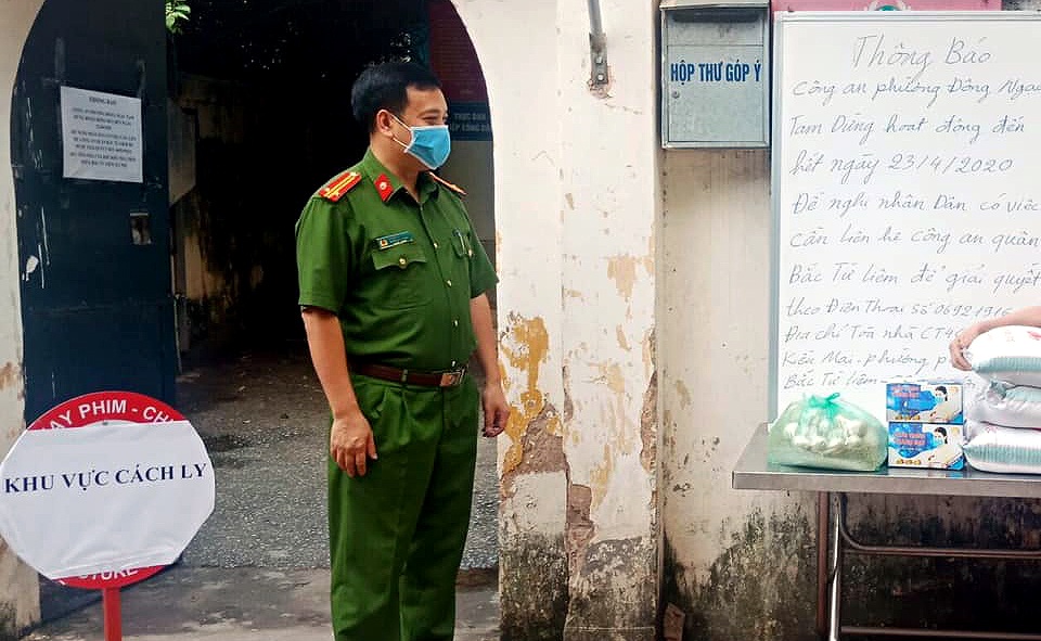 Phó Trưởng công an phường ở Hà Nội tiếp xúc như thế nào với bệnh nhân 243? - 1 Phó Trưởng công an phường ở Hà Nội tiếp xúc như thế nào với bệnh nhân 243? - 1