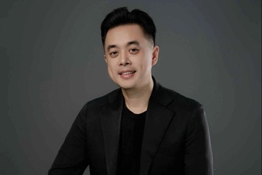 Dương Khắc Linh: “Âm nhạc là cầu nối đưa tôi về Việt Nam”