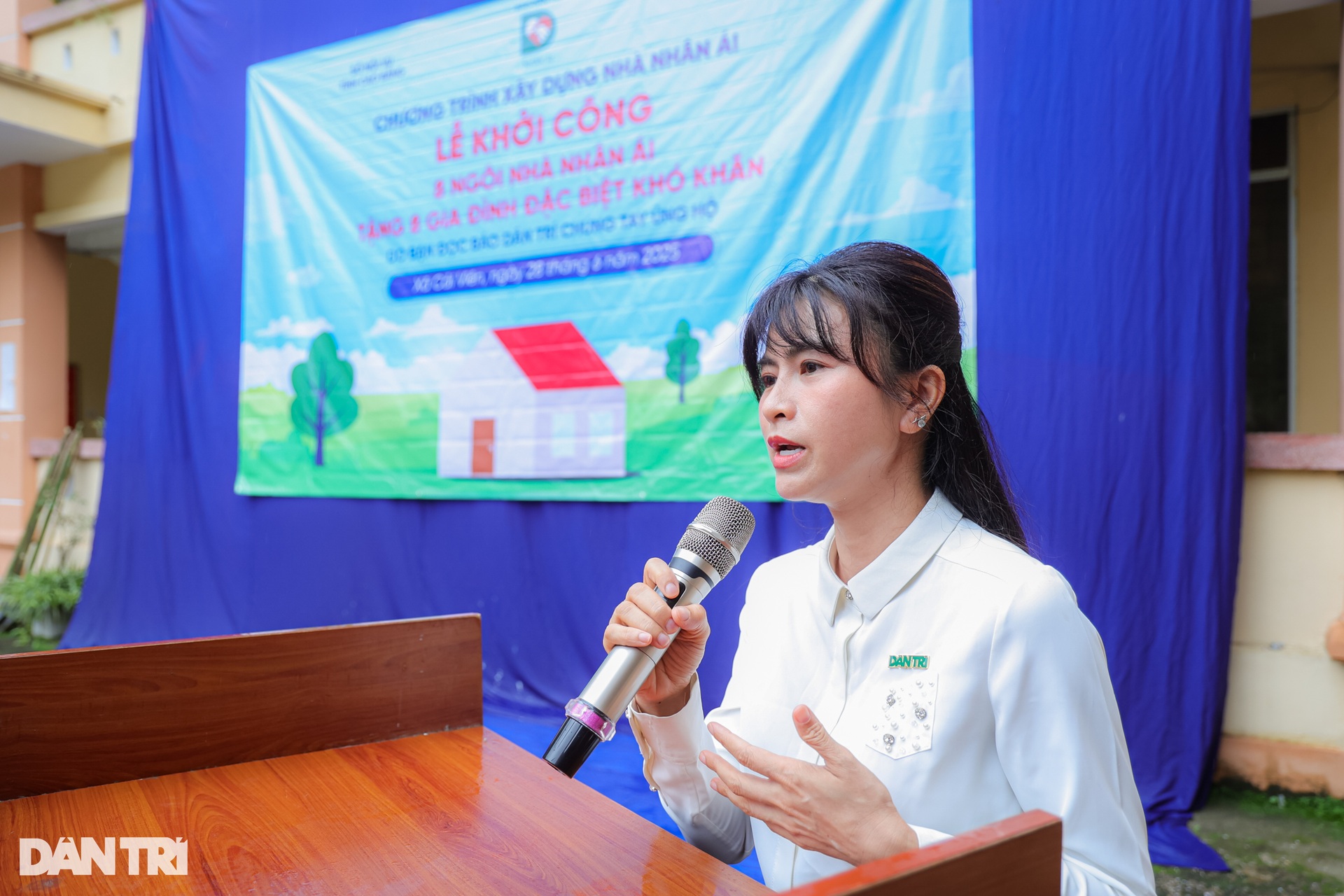Khởi công xây dựng 8 ngôi nhà Nhân ái nơi địa đầu Tổ quốc - 3 Khởi công xây dựng 8 ngôi nhà Nhân ái nơi địa đầu Tổ quốc - 3